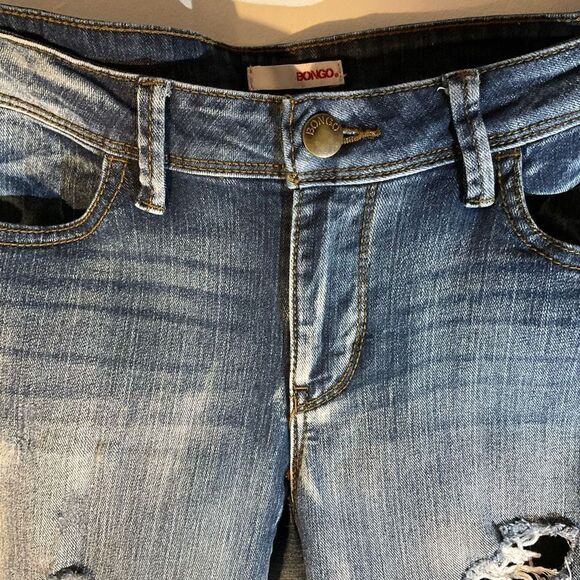 Vintage Bongo Jeans. 5. Distressed straight leg - Picture 4 of 9